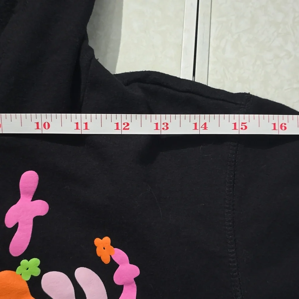 Disney's Minnie Mouse Sweat Suit  Size Medium 7/8‎